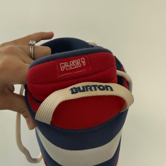 Burton Men’s 11 2009 Flex Poacher Snowboarding Boots Red White Blue - Picture 7 of 10